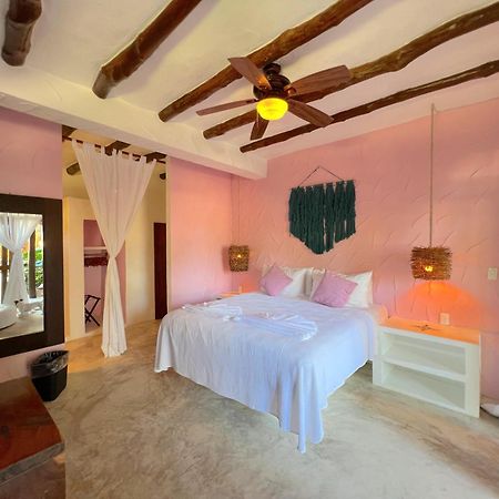 Palapas Del Sol Hotell Holbox  Eksteriør bilde